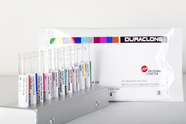 C00162_DuraClone IM Count Tube (25テスト)